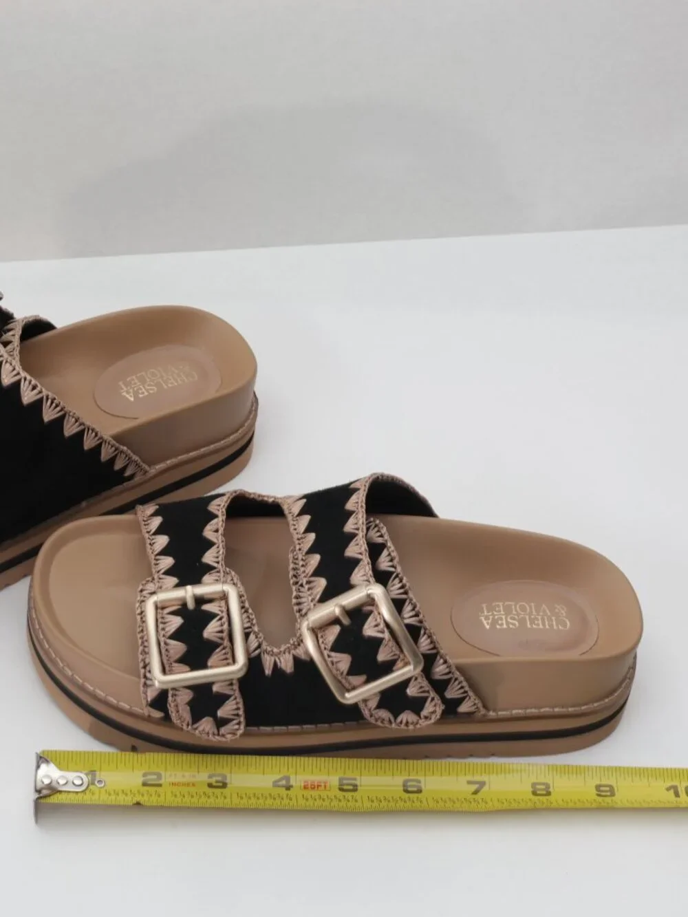 Chelsea & Violet Sky Suede Whipstitch double buckle Sandals Women's US 6.5 m